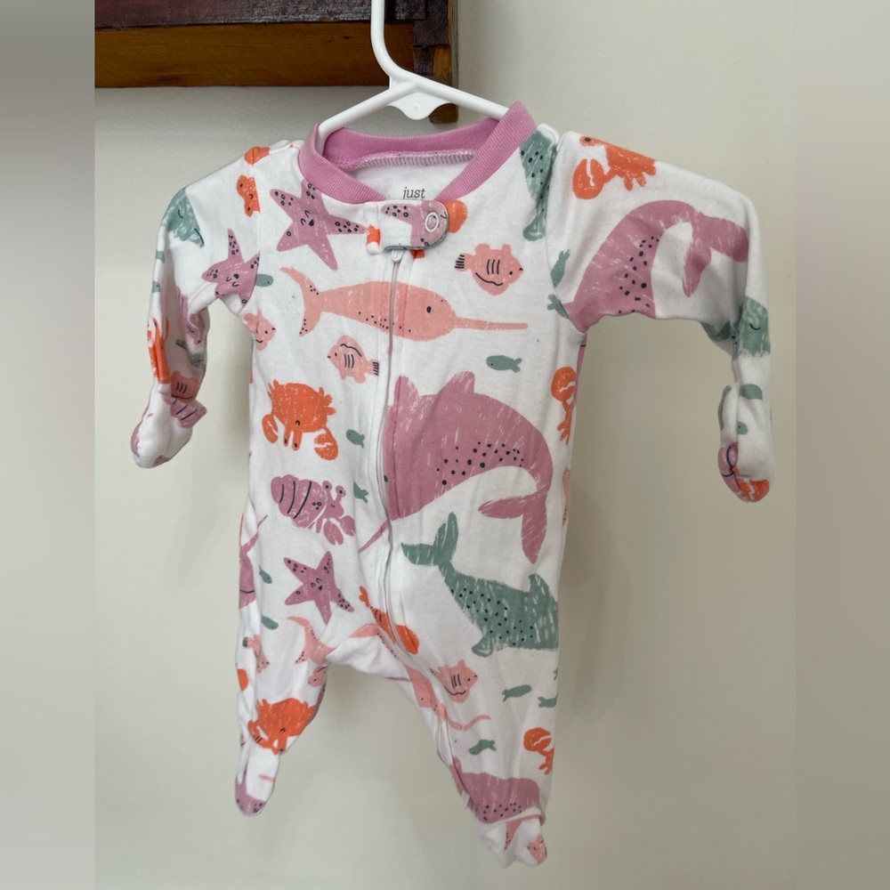Carter’s Footie Newborn